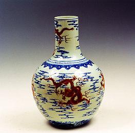 电子朋克冒险游戏《火车：闪电风暴》预告 曾因资金短缺被冻结